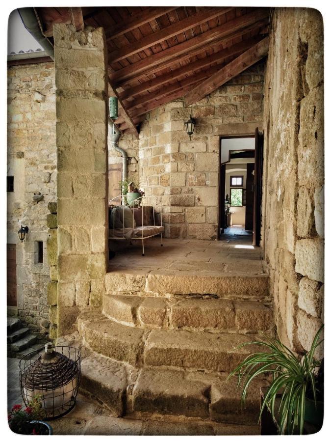 Sanilhac  Oracines Du Calme Maison Helianthy מראה חיצוני תמונה
